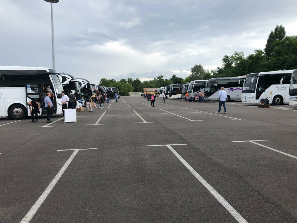 location bus avec chauffeur